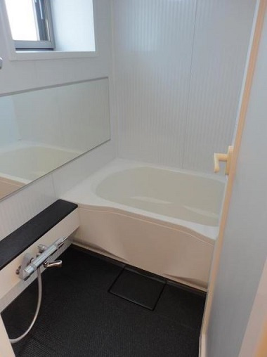 千代田区九段北１丁目の賃貸マンションの浴室