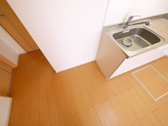 プリムローズ（奈良市敷島町）の内装|冷蔵庫置き場