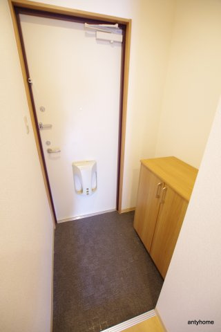 みおつくし都島　仲介手数料無料の玄関