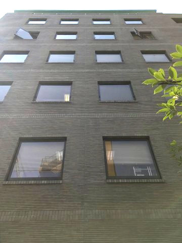 アイアンクオータビル