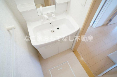【洗面所】 | モデルノ　エイト | 同タイプ写真