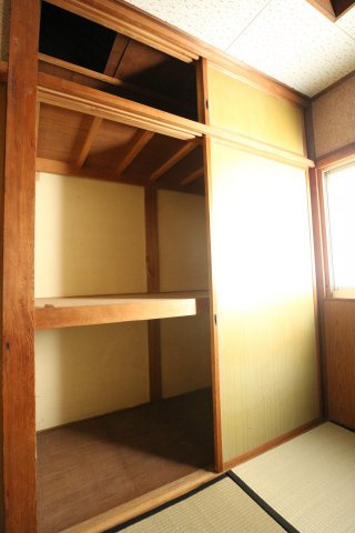 東垂水2丁目戸建の収納