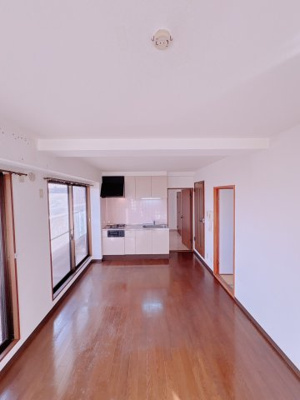 【居間・リビング】 | メゾンコトブキ新森