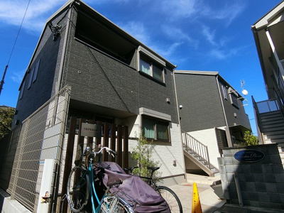 【外観】 | インペリアル | 南武線「中野島」駅より徒歩6分の好立地！2階建て、1フロア2住戸の築浅アパートです！通勤通学、お買物にも便利ですね☆