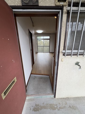 さくらコーポの玄関