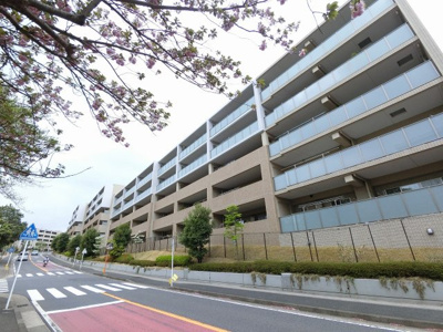 【外観】 | ヴェルデマーレコスモ横濱汐見台 | 緑豊かなプライベートレジデンス