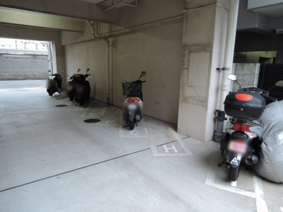 【その他共用部分】 | 横浜磯子住宅 | バイク置場