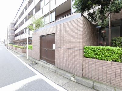 【その他共用部分】 | ナイスアーバン横濱白楽 | ゴミ置き場