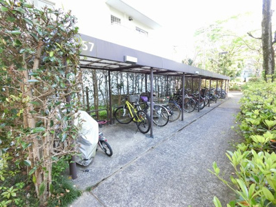 【その他共用部分】 | あざみ野団地3-3-3号棟 | 駐輪場