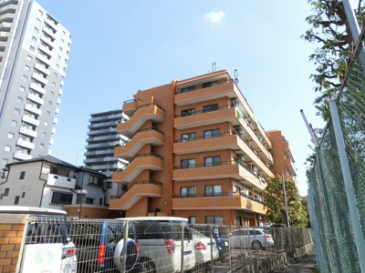 【外観】 | ライオンズマンション新川崎 | JR横須賀線「新川崎」駅徒歩5分、JR南武線「鹿島田」駅徒歩12分と2路線2駅利用可能！