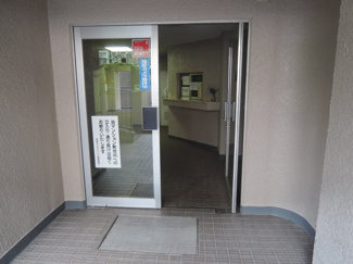 【エントランス】