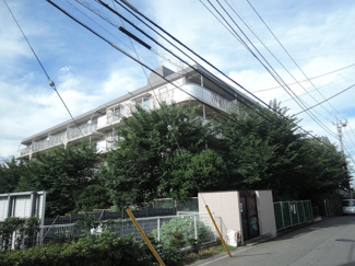 【外観】 | 東急田園都市線「宮前平」駅徒歩10分、「宮崎台」駅徒歩15分と2駅利用可能。
