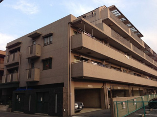 【外観】 | 東急田園都市線「宮崎台」駅徒歩8分と好立地。