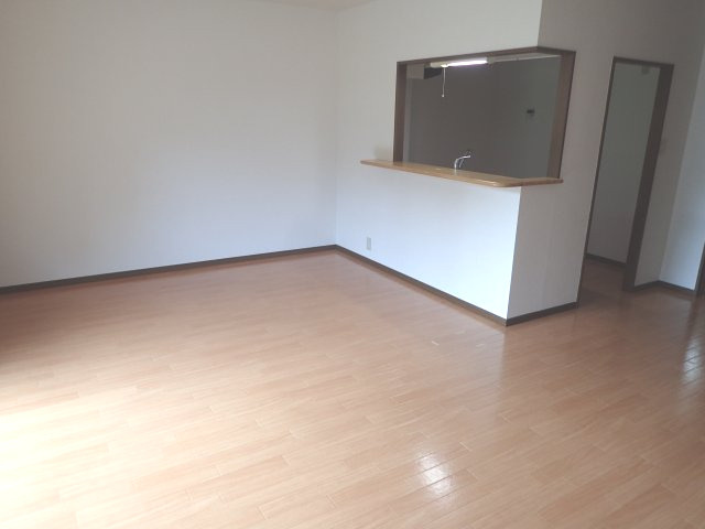 ルピナスの居間・リビング