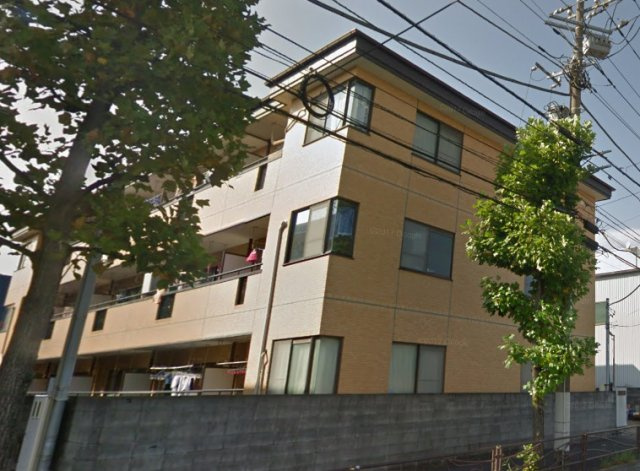 マンションエンラージの外観