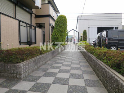 【エントランス】 | サンビレッジ・ラポール（河内小阪賃貸） | 落ち着いたエントランスです