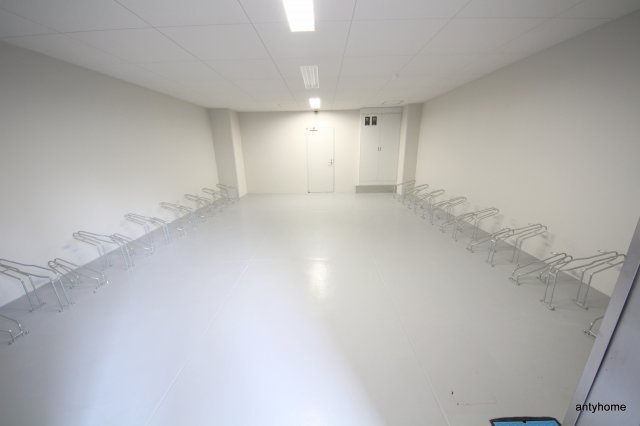 セイワパレス梅田茶屋町　仲介手数料無料の駐車場