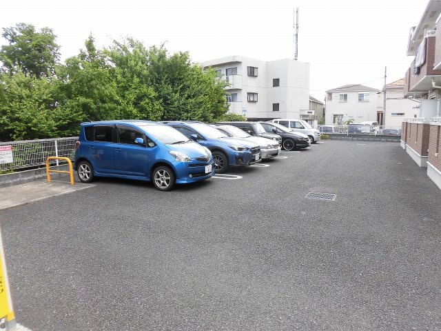 セイバリーⅠの駐車場