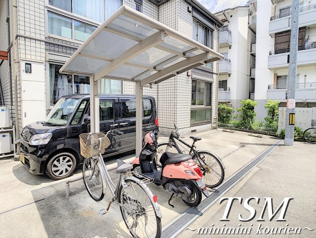 Ｑｕａｔｒｅ　Ｄｅｍｅｕｒｅのその他共用部分|敷地内駐輪場