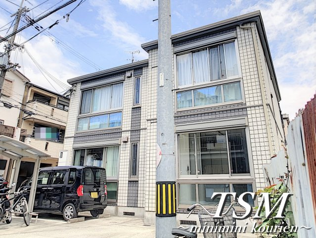 Ｑｕａｔｒｅ　Ｄｅｍｅｕｒｅの外観