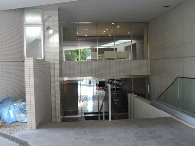 【エントランス】 | 田園ステーションテラス | 東急田園都市線「梶が谷」駅徒歩1分と好立地。