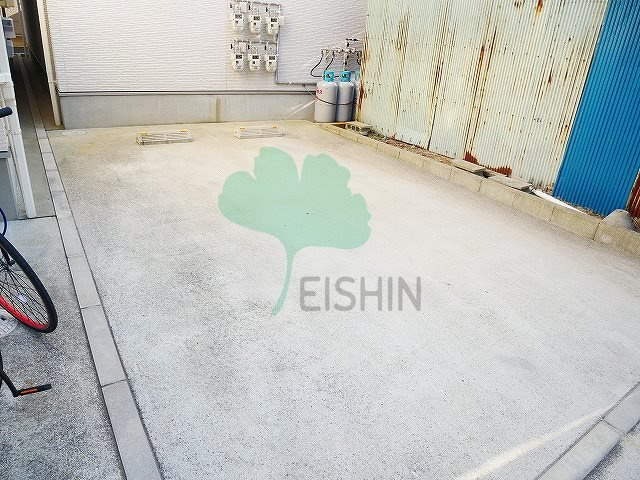 ヴィラパラシオ吉塚の駐車場