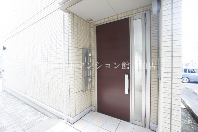 アネーロ・チヨのエントランス