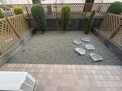 【庭】 | シエロアスール【SHM】 | 庭