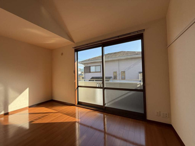 【寝室】 | シエロアスール【SHM】 | 2階8.3帖洋室！