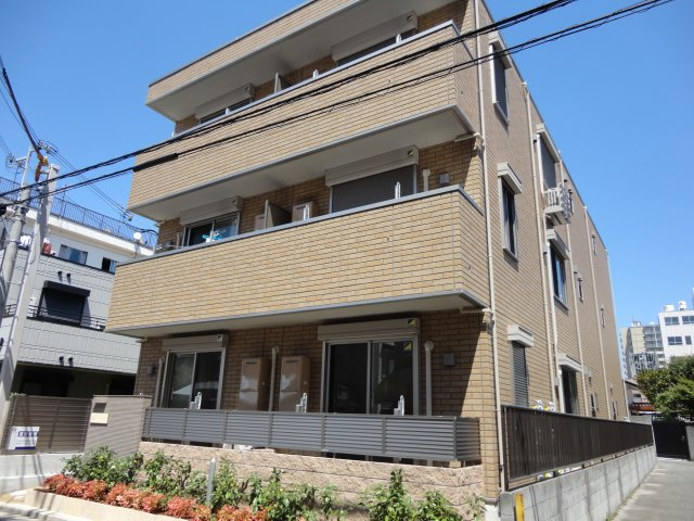 ブランシェ本町の外観