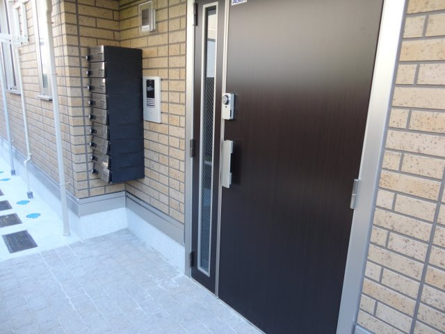 ブランシェ本町のエントランス