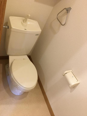 【トイレ】 | グランシャリオ | シンプルで使いやすいトイレです