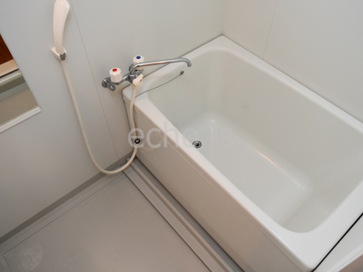 【浴室】 | グランシャリオ | お風呂で日々の疲れを落としましょう