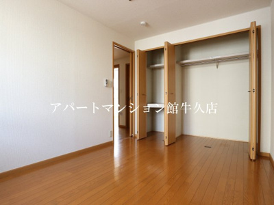 【寝室】 | プリマヴェラール