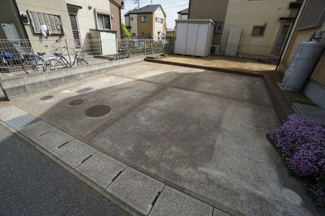 【駐車場】