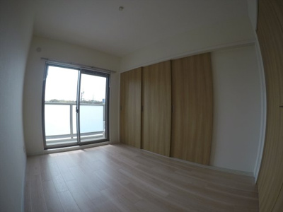 【洋室】 | サンガーデンWINDOM中津東