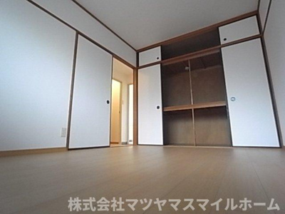 【洋室】 | ビューテラス畷A棟
