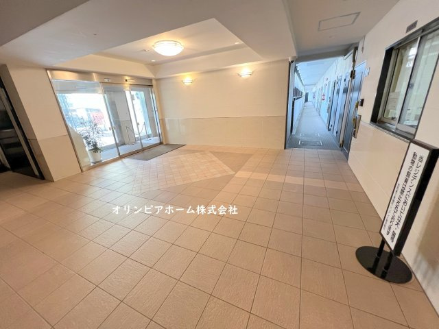 仲介手数料無料　秀和第３東陽町レジデンス　角部屋　リノベーション済のエントランス