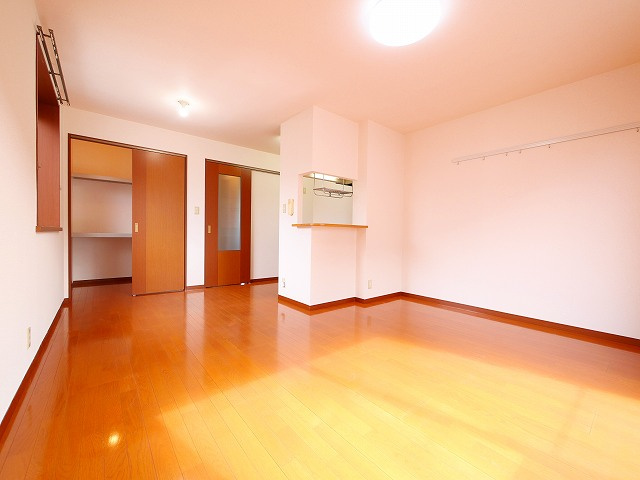 アクア西松ヶ丘の寝室