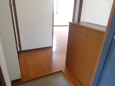 【玄関】 | シャーメゾン魚住Ｂ | シャーメゾン魚住