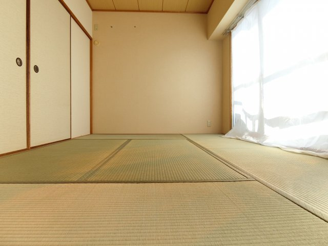 ドミール有住の和室