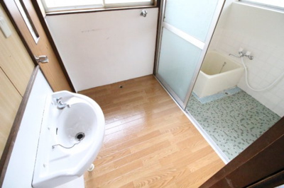 【洗面所】 | 当新田貸家