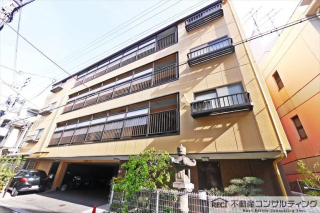 ピエ・デルモンテ摩耶の外観