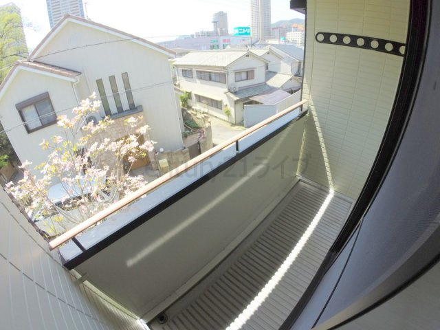 【バルコニー】 | センターフィールド宝塚1
