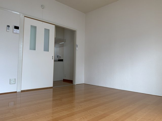 ペスカマーレの洋室