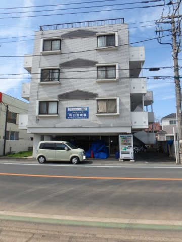 ブランシュー一本松の外観