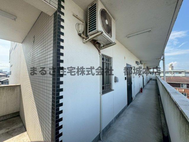 スカイコート下川東のバルコニー