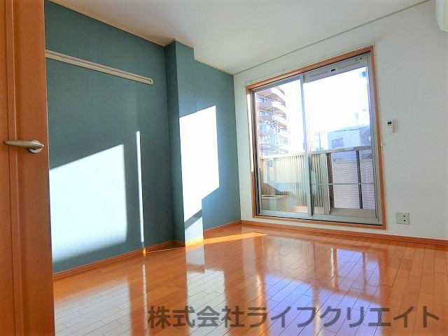 アバンウェルディッツォの居間・リビング