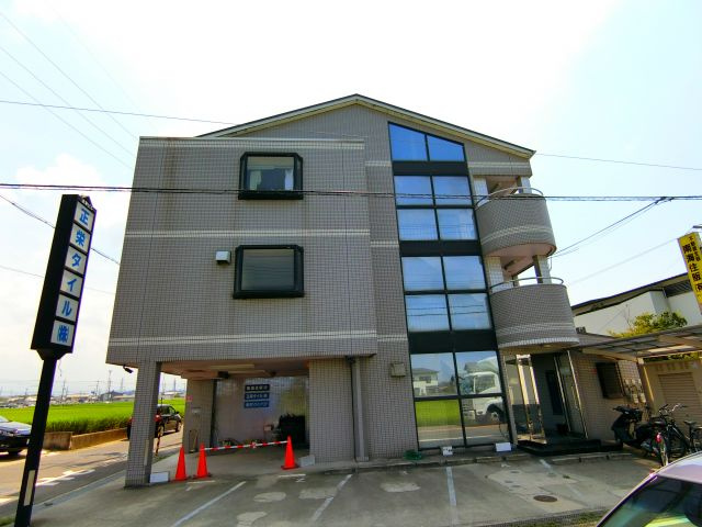 ラフィーネ2号館