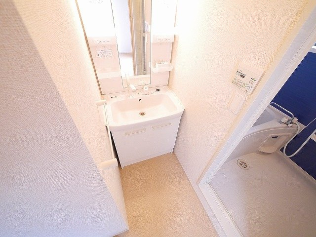 ガーデン・ヴィラ　Ａ棟の洋室|きれいな洋室です